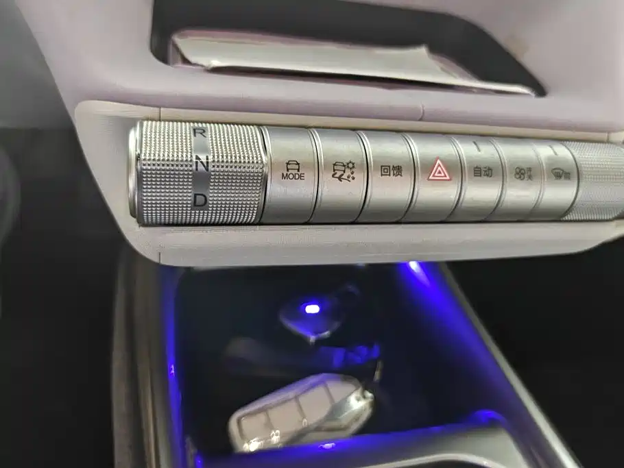 BYD Dolphin 2023 — фото 16