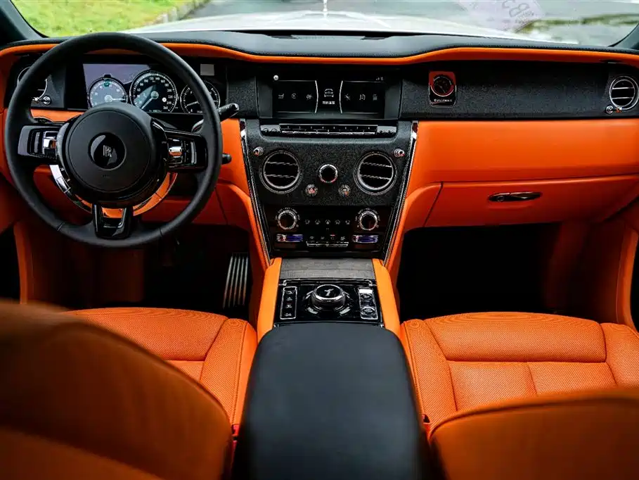 Rolls-Royce Cullinan 2023