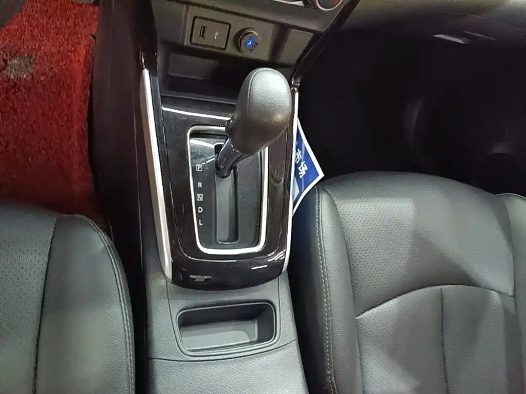 Nissan Sylphy 2020 — фото 14
