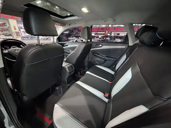 Jetta VS5 2023