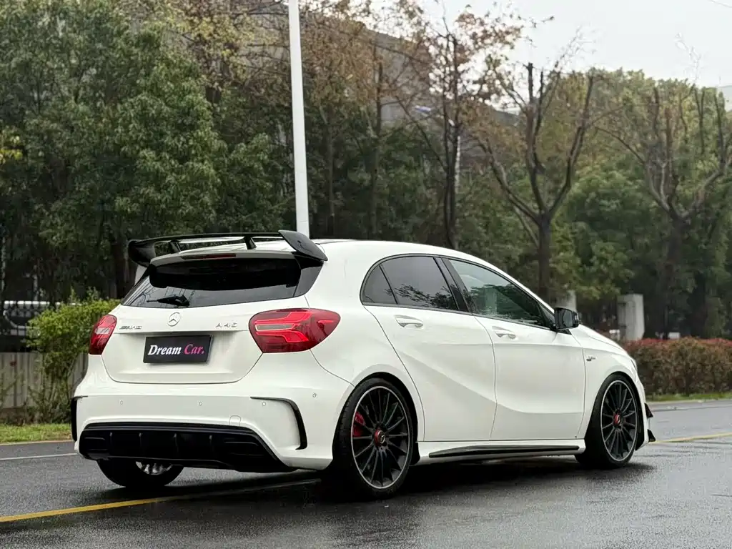 Mercedes-Benz A-Class AMG 2017 — фото 9