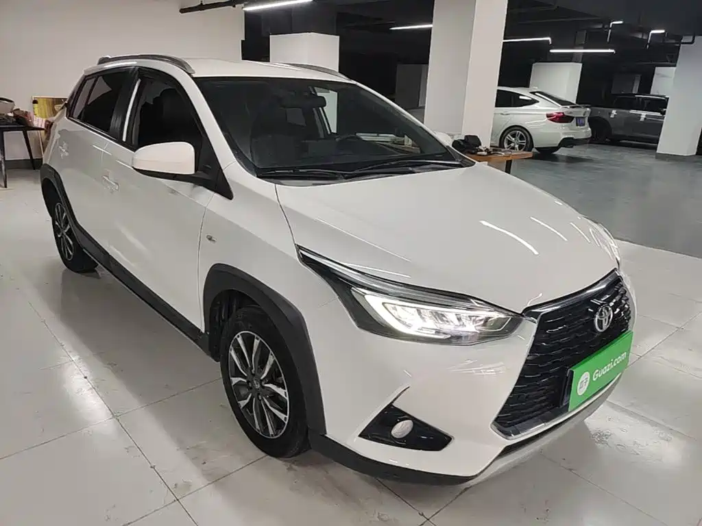 Toyota Yaris L 2021