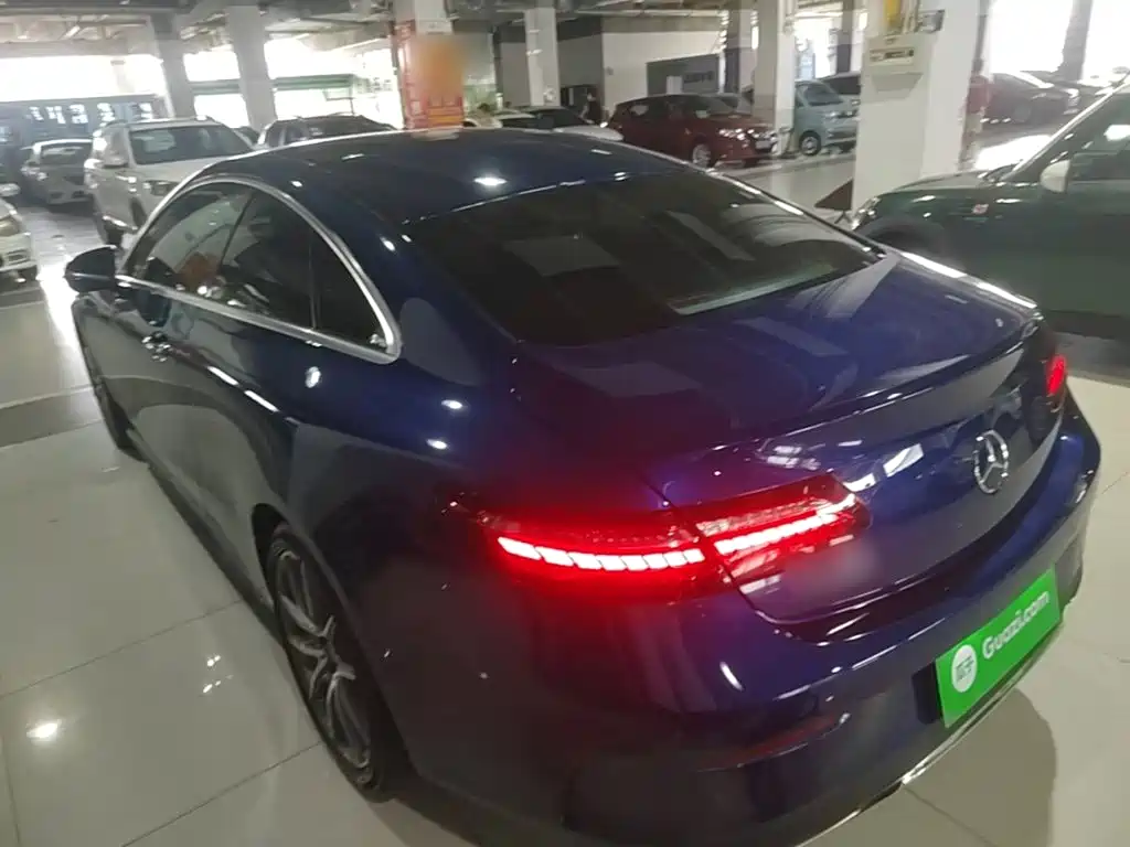 Mercedes-Benz E-Class 2021