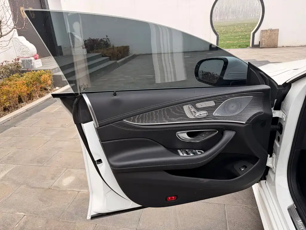 Mercedes-Benz CLS 2022 — фото 12