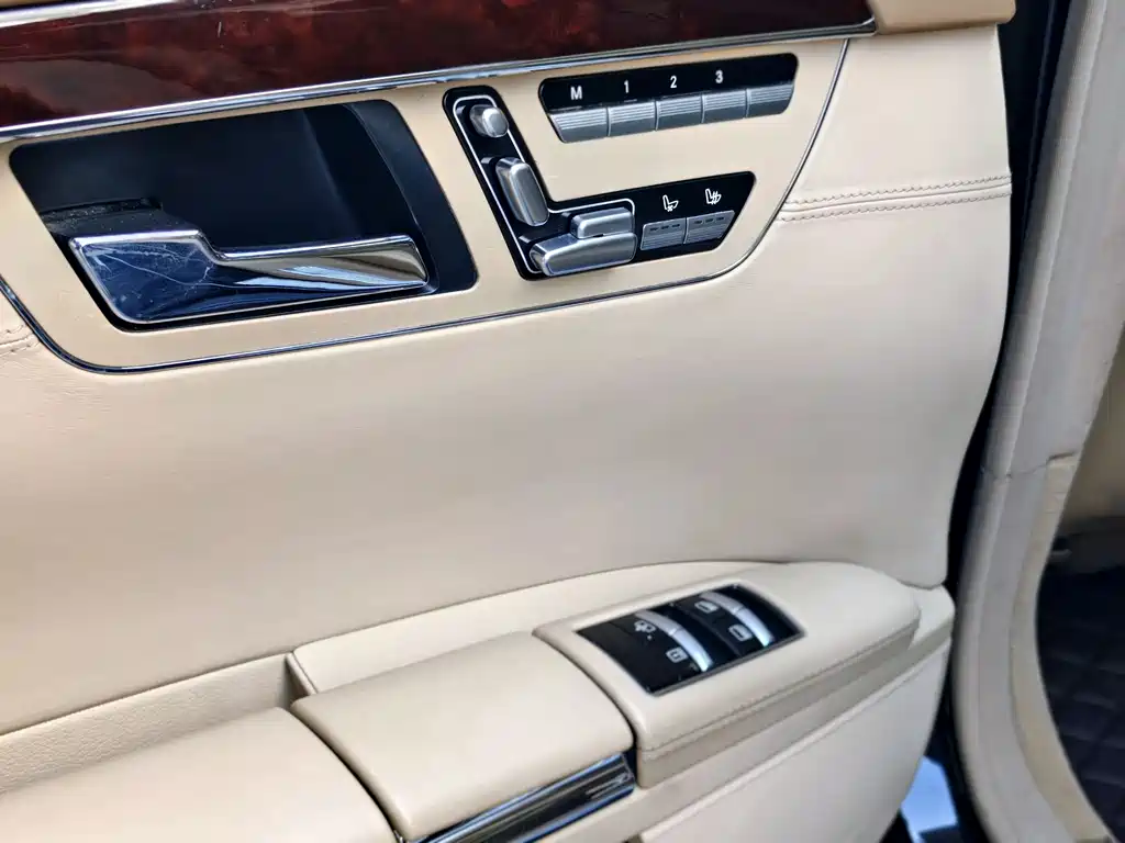 Mercedes-Benz S-Class 2011 — фото 9