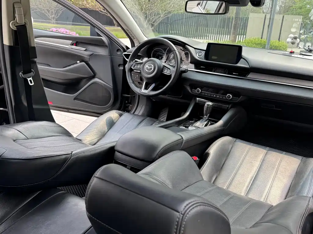 Mazda Atenza 2020