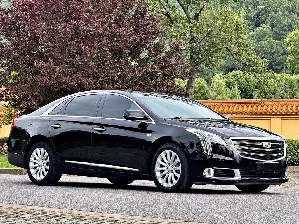 Cadillac XTS 2019 — фото 3