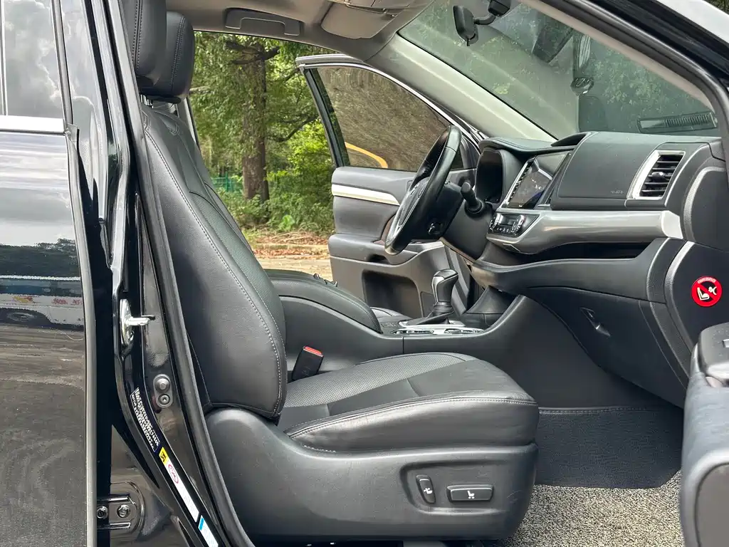 Toyota Highlander 2017