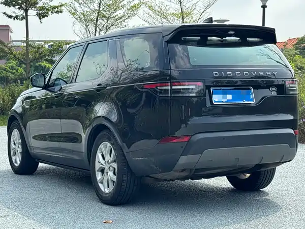 Land Rover Discovery 2020