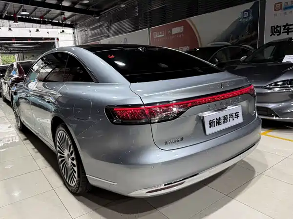 Stelato S9 2025