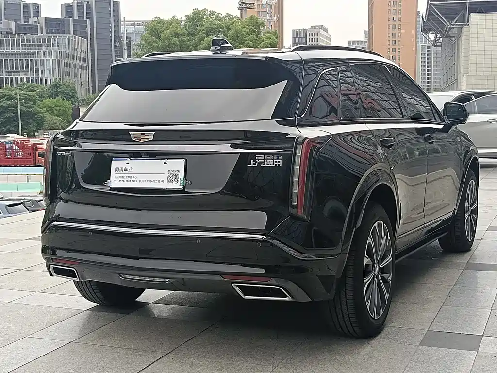 Cadillac XT5 2024 — фото 8