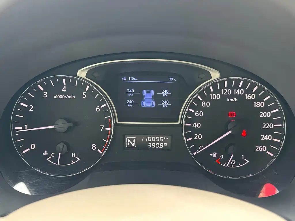 Nissan Teana 2014