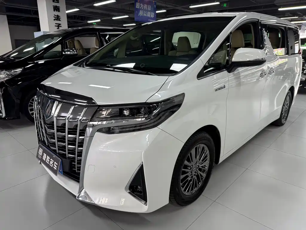 Toyota Alphard 2021