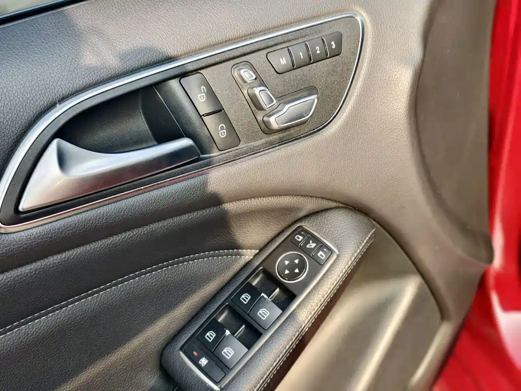 Mercedes-Benz B-Class 2017 — фото 22