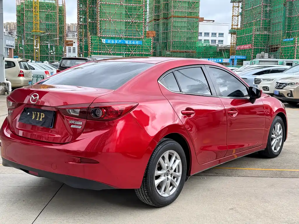 Mazda 3 Axela 2017 — фото 6
