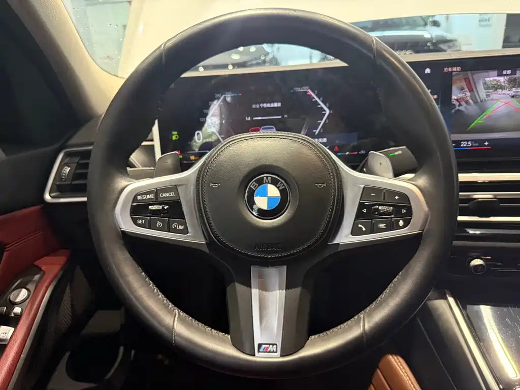 BMW 3 Series 2023 — фото 12