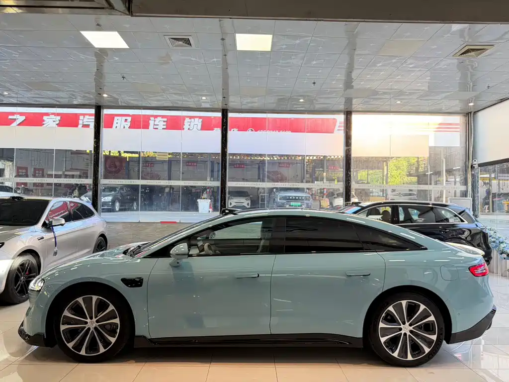 Luxeed Zhijie S7 2025