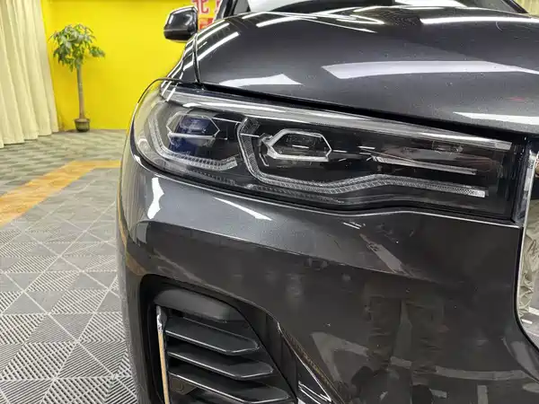 BMW X7 2019
