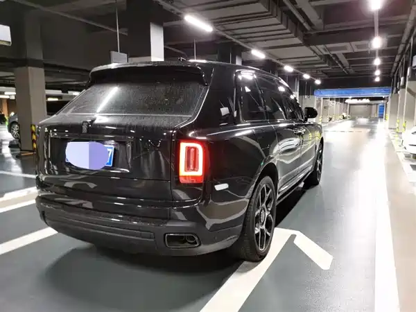 Rolls-Royce Cullinan 2023