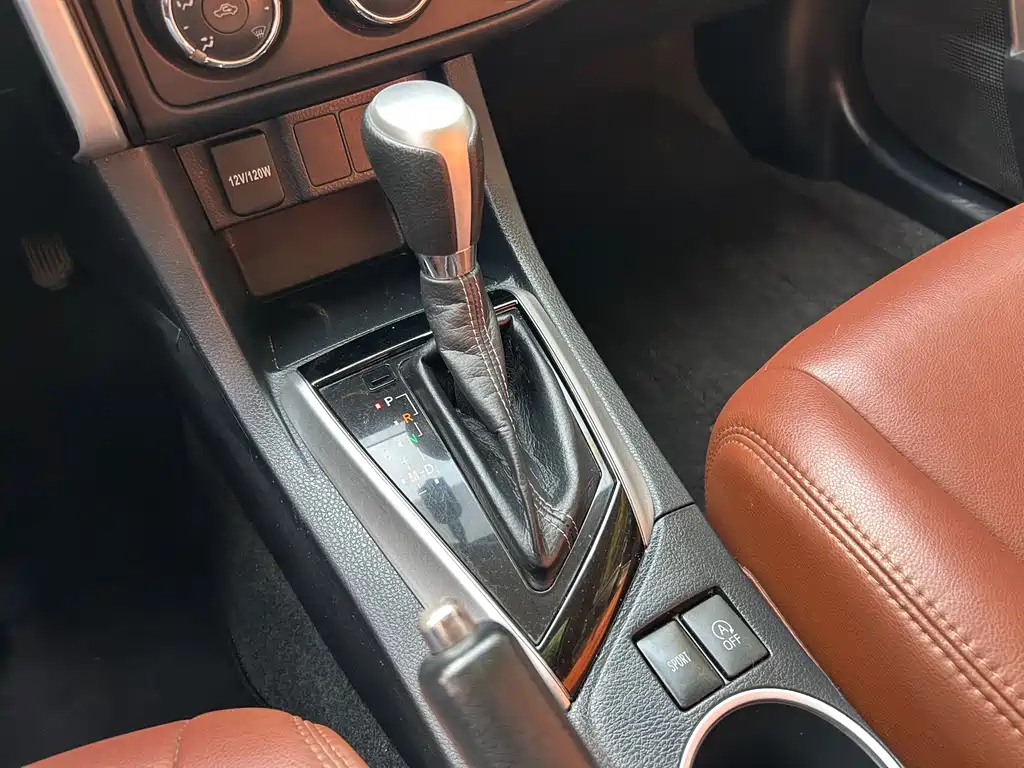 Toyota Levin 2018 — фото 13
