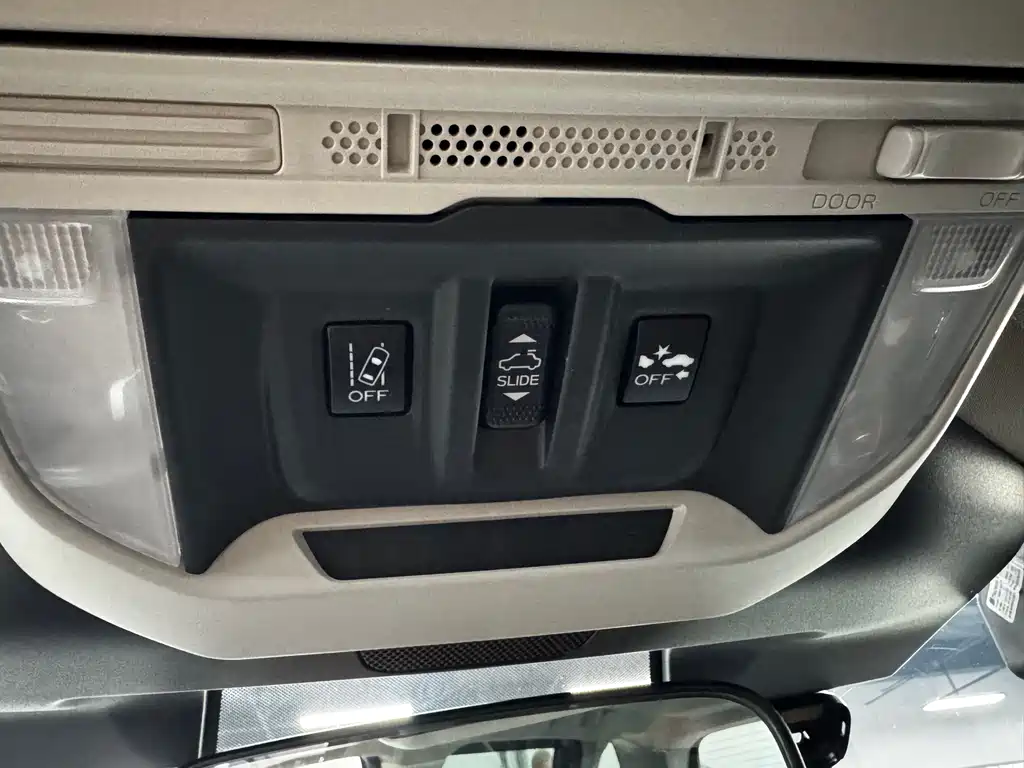 Subaru Forester 2022 — фото 19