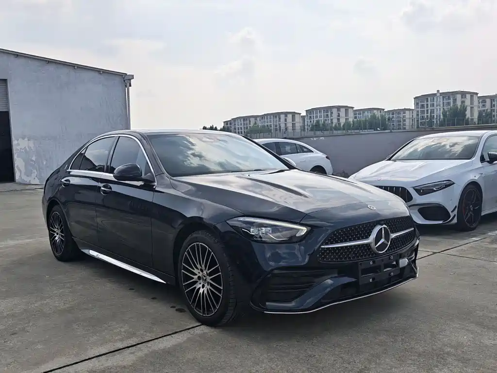 Mercedes-Benz C-Class 2022 — фото 3