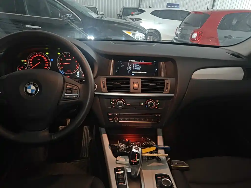 BMW X3 2017 — фото 13