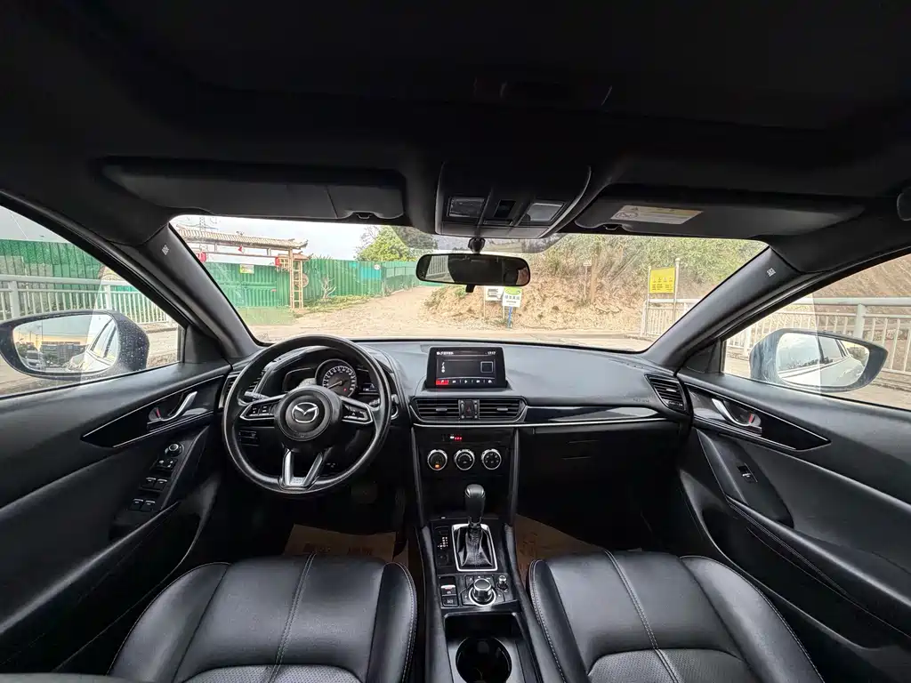 Mazda CX-4 2021