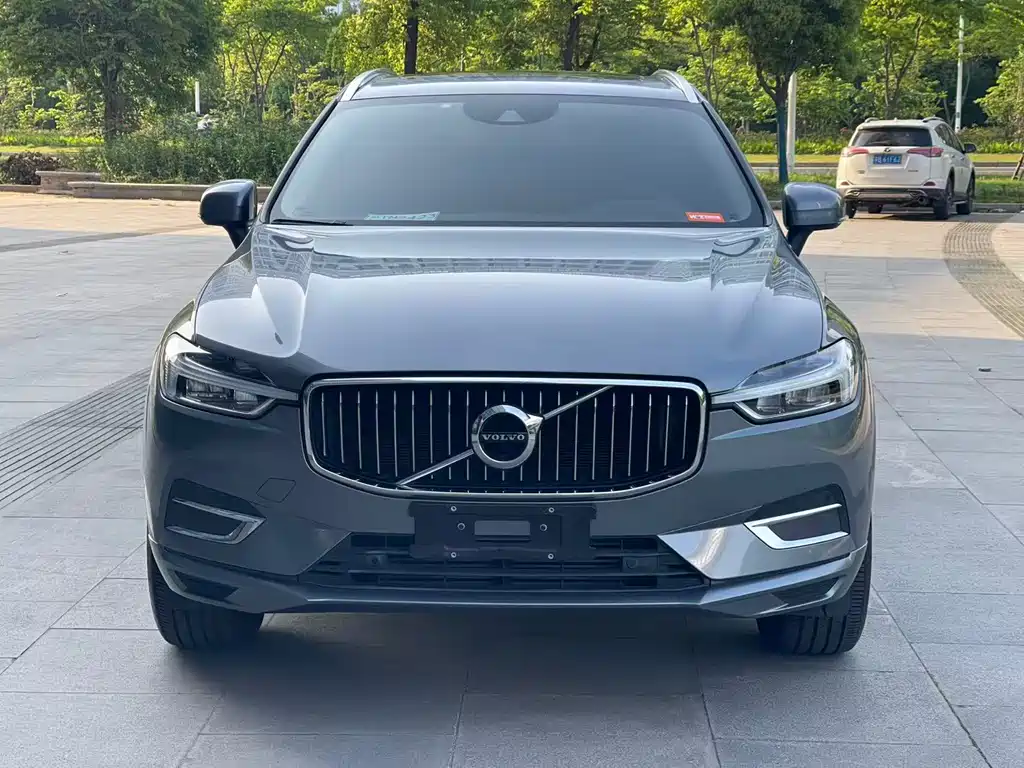 Volvo XC60 2020 — фото 2