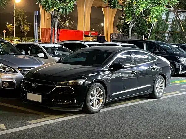Buick LaCrosse 2021