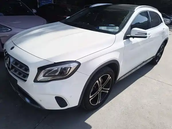 Mercedes-Benz GLA 2019