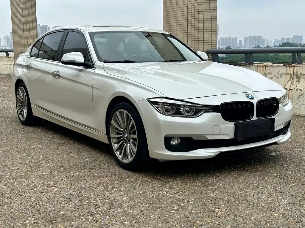 BMW 3 Series 2019