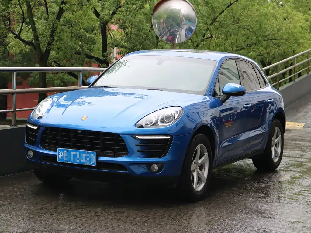 Porsche Macan 2016