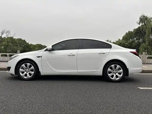Buick Regal 2014
