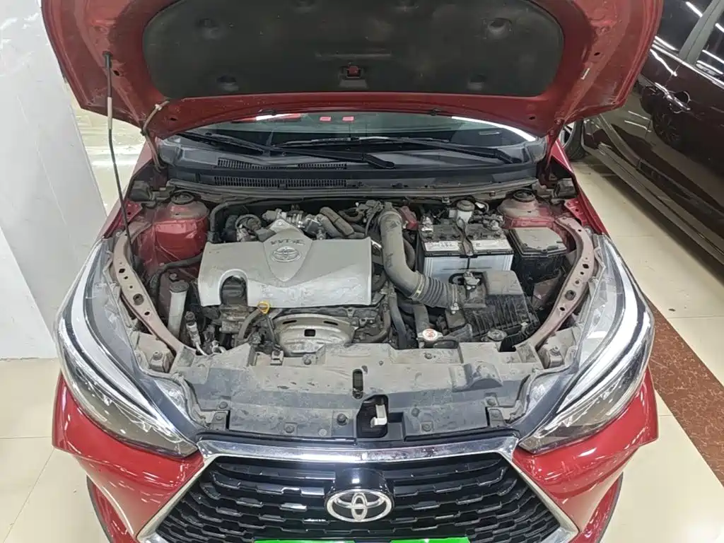 Toyota Yaris L 2020 — фото 20