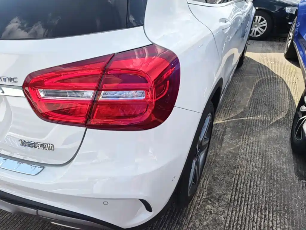 Mercedes-Benz GLA 2015 — фото 8