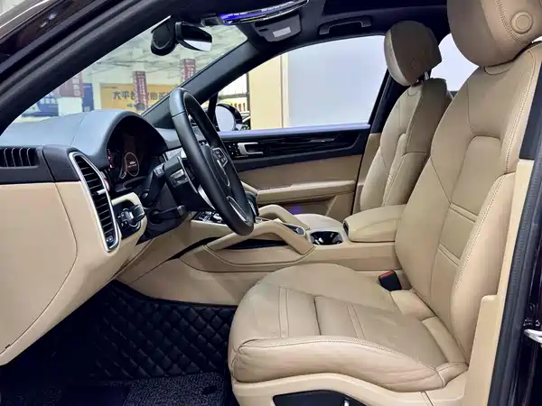 Porsche Cayenne 2019