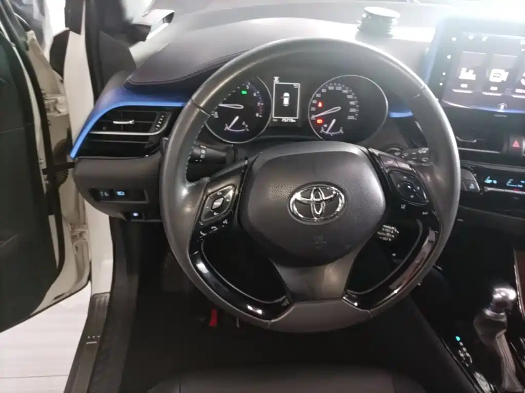 Toyota IZOA 2019 — фото 11