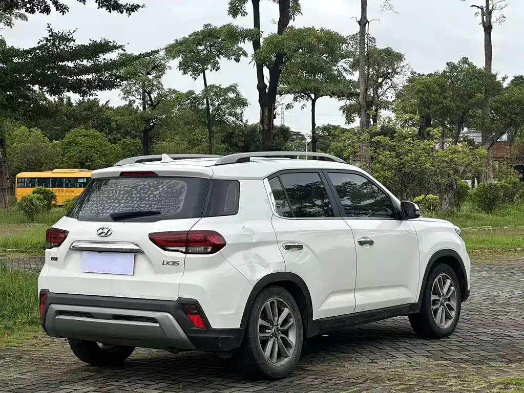 Hyundai ix35 2018 — фото 11