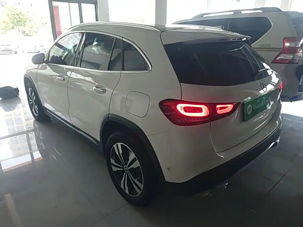 Mercedes-Benz GLA 2022 — фото 23