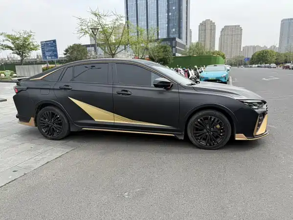 Dongfeng Yixuan MAX 2021