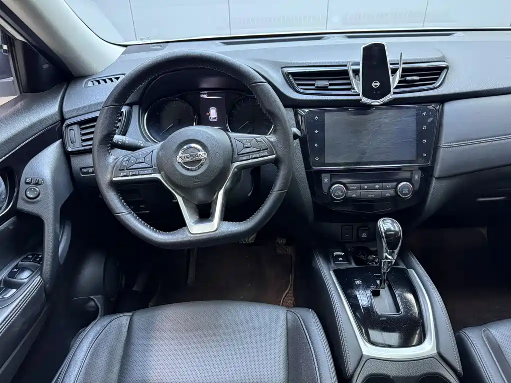 Nissan X-Trail 2023 — фото 13