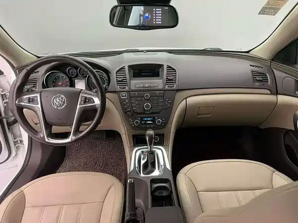 Buick Regal 2012