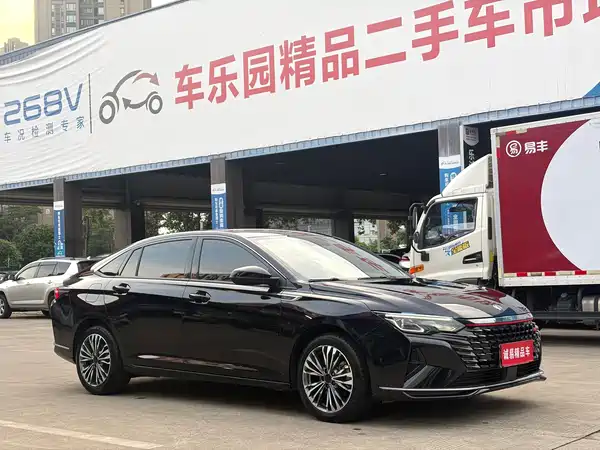 Dongfeng Yixuan MAX 2022