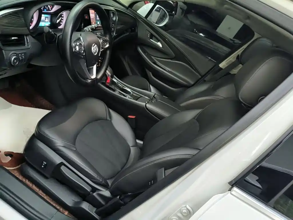 Buick Envision Plus 2021 — фото 15