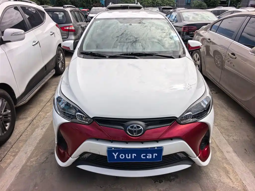 Toyota Yaris L 2018 — фото 2