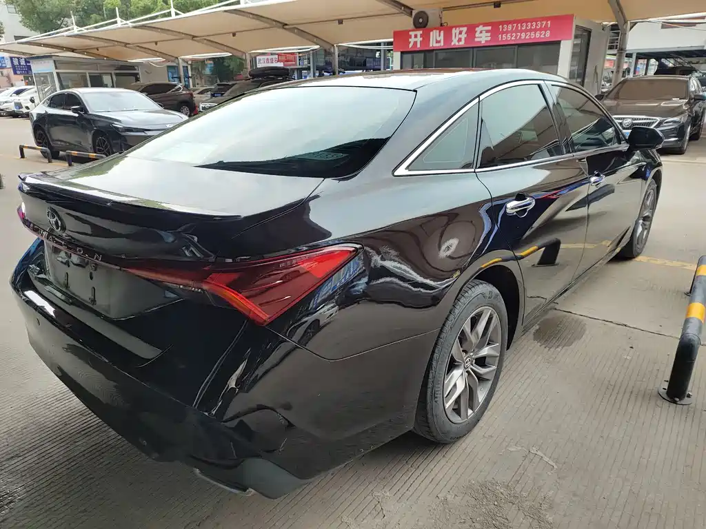Toyota Avalon 2020 — фото 15