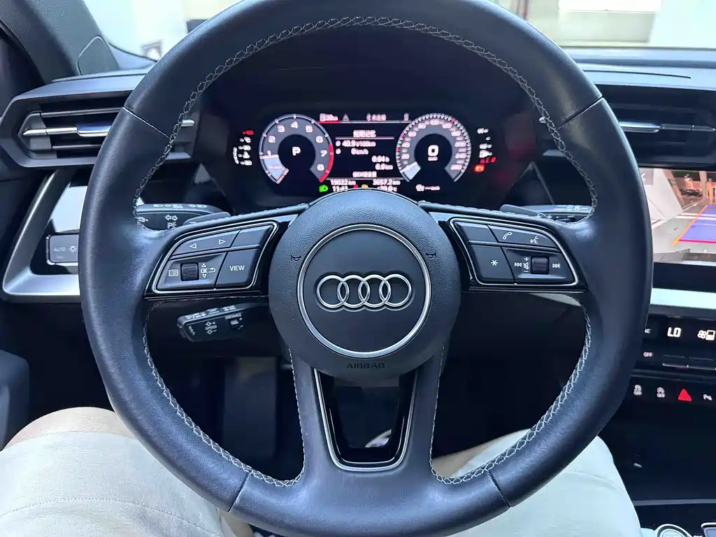 Audi A3 2022 — фото 12