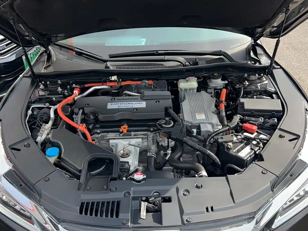 Honda Accord 2017 — фото 22