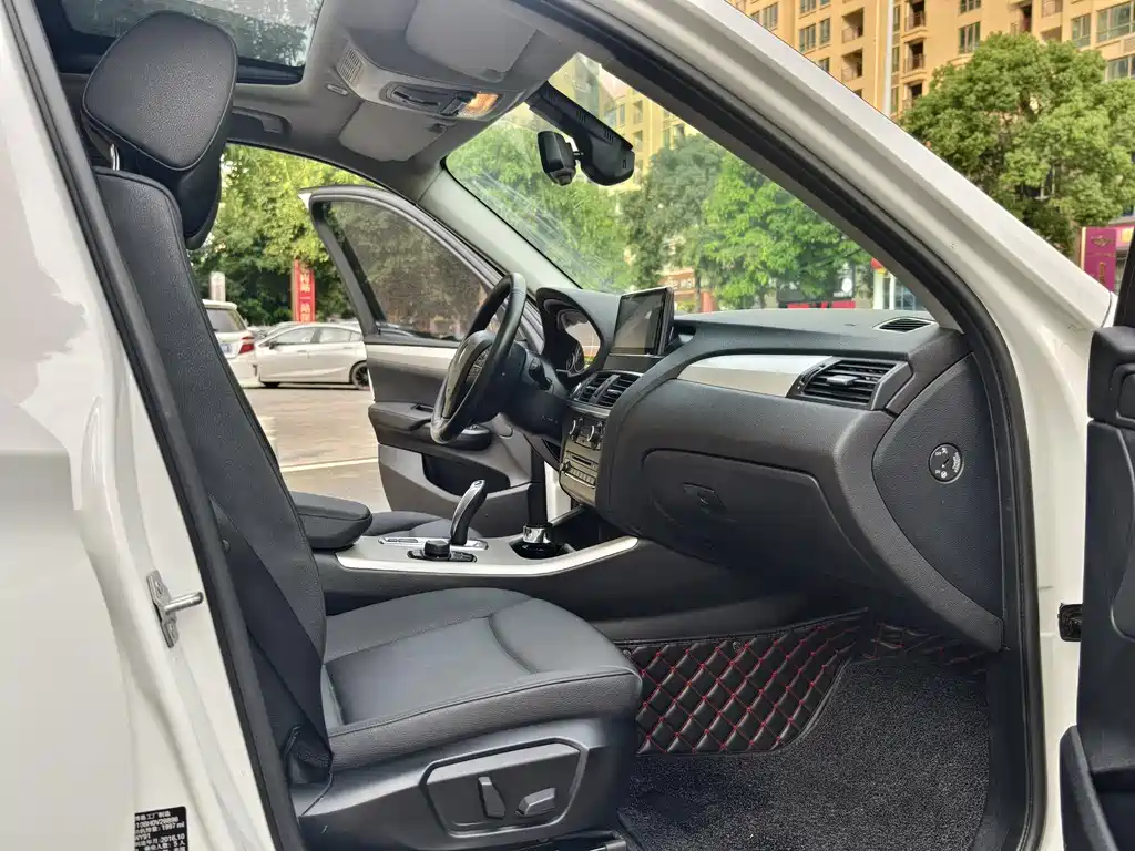 BMW X3 2017 — фото 16